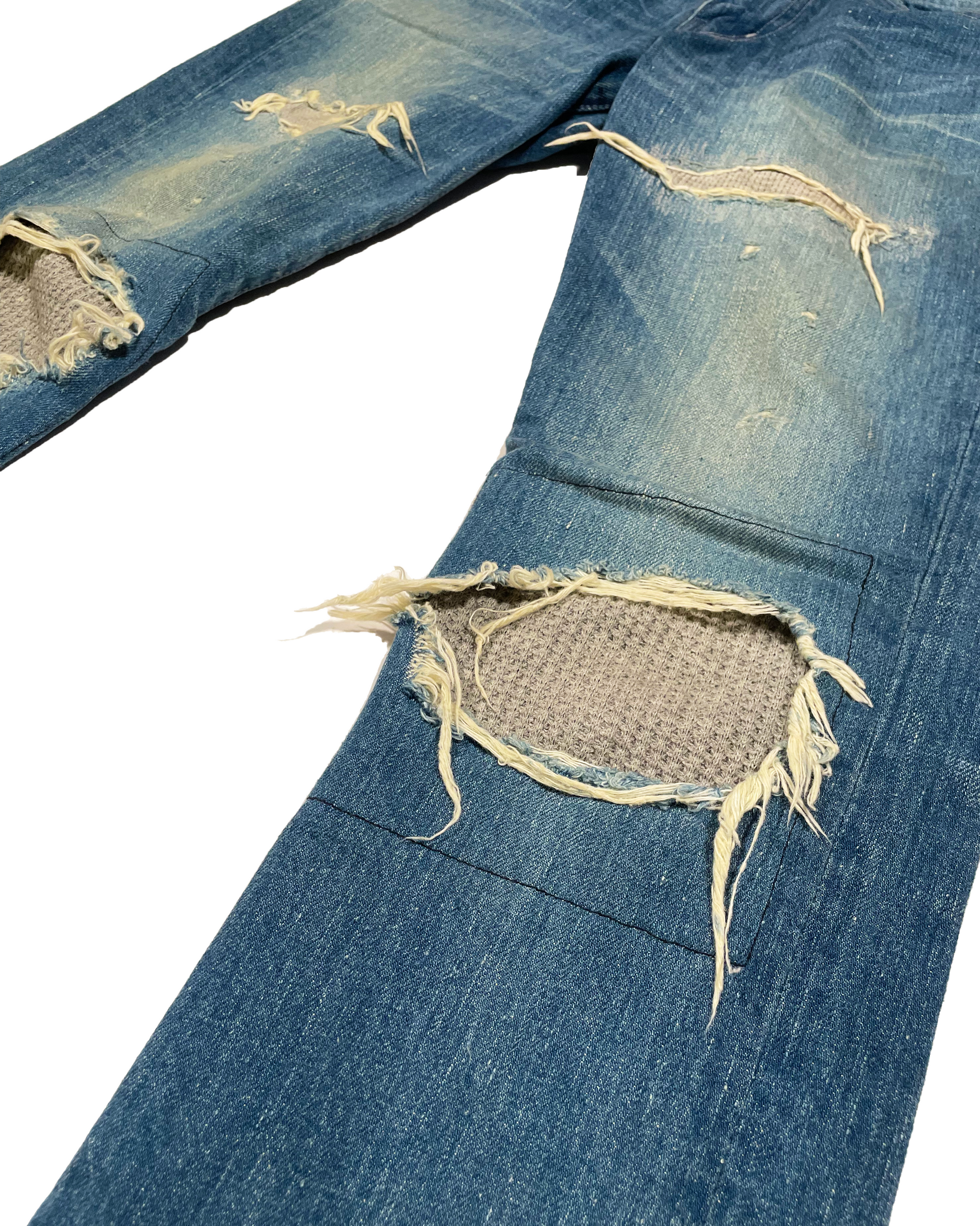 WTAPS BLUES VERY SKINNY TRASH JEANS (INDIGO) – SASAI STUDIOS